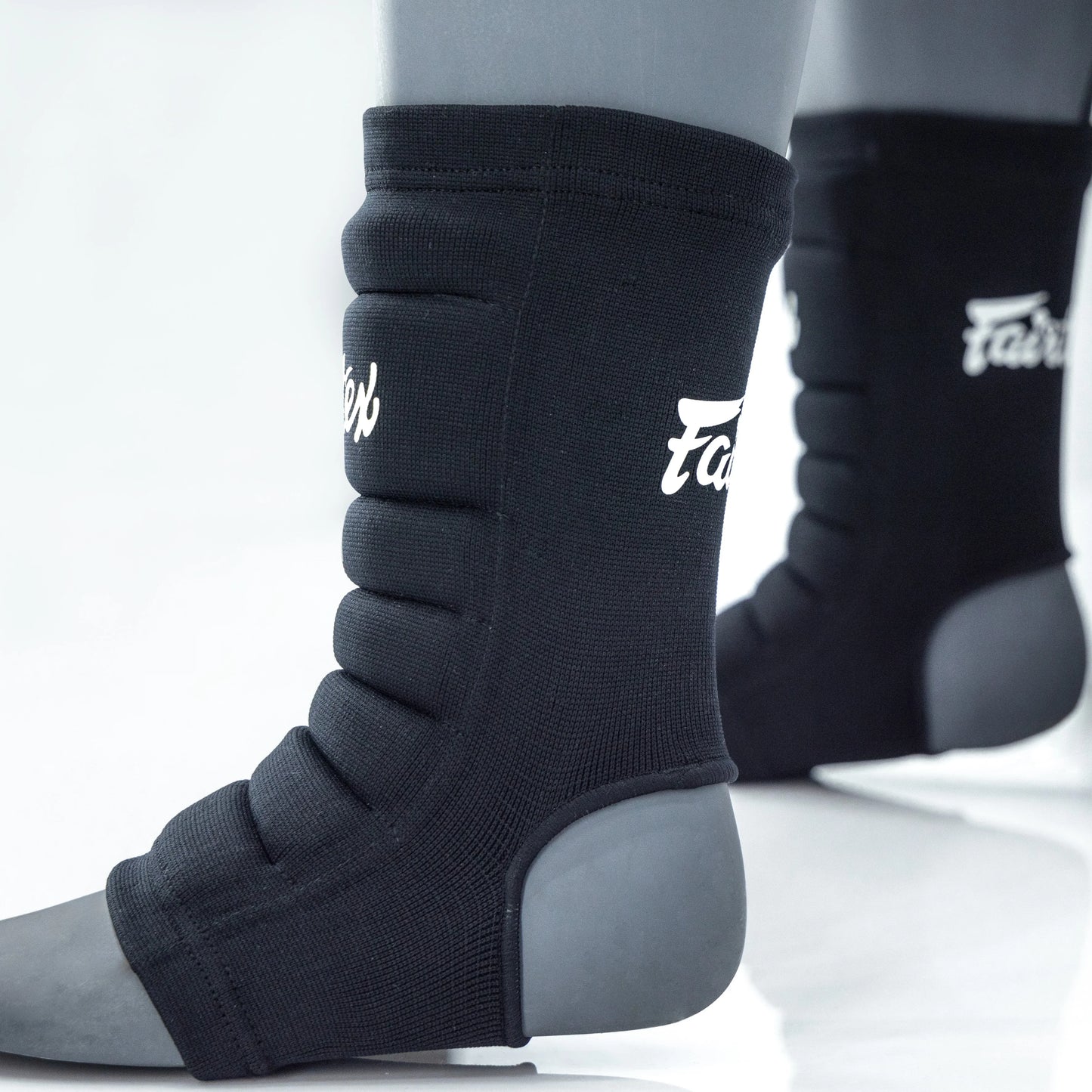 FAIRTEX PADDED ANKLE SUPPORTS AS2