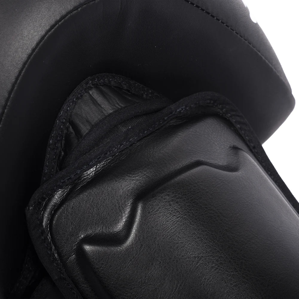 FAIRTEX SP10 MICROFIBER LEATHER CALF KICK PROTECTION  HOOK-AND-LOOP