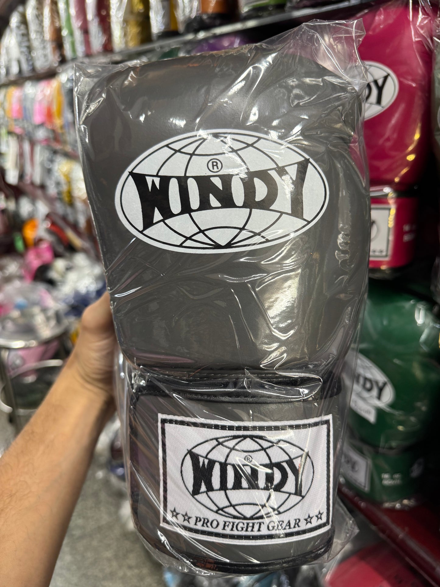 WINDY GLOVES BGVH LEATHER HOOK-AND-LOOP BOXING PROFESSIONAL CLASSIC