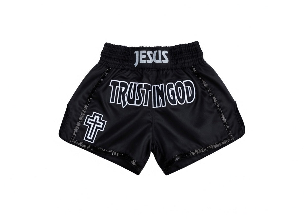 LUMPINEE SHORTS RETRO CHRISTMAS DAY REAL MUAY THAI PROFESSIONAL