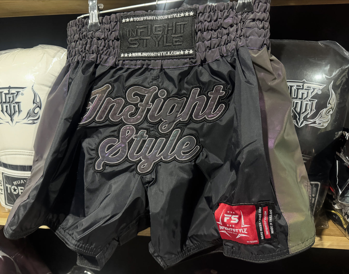 INFIGHTSTYLE SHORTS NYLON REFLECTIVZ MUAY THAI BOXING FIGHTWEAR ASTRO